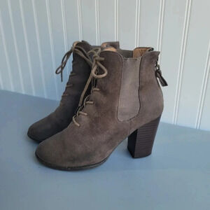 db Womens Tauper BROWN Lace Zip up Boots Heels Sz 6.5